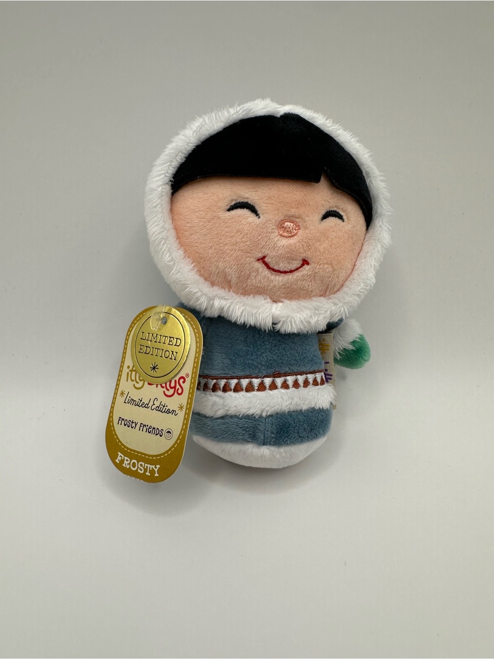 NWT Hallmark Limited Edition Frosty Friends Plush Eskimo